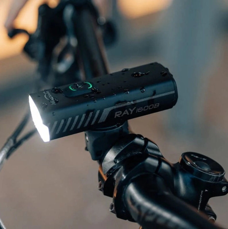 Lampka przednia MAGICSHINE RAY 1600B, 1600 lumenów