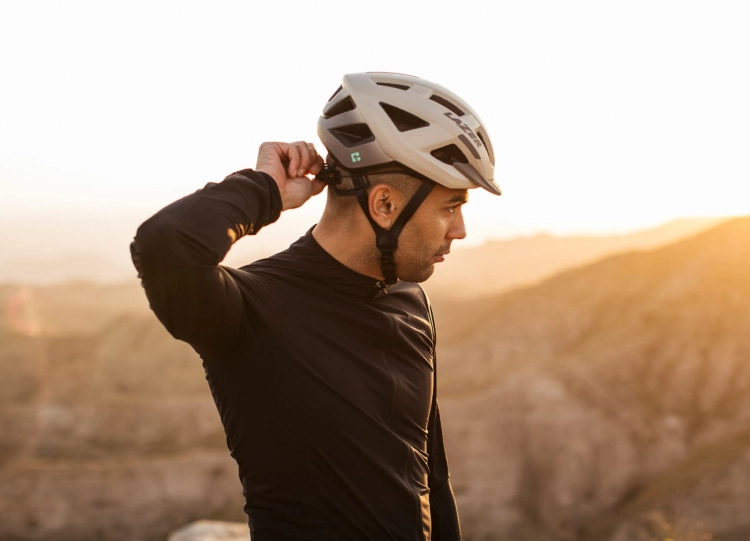 Kask rowerowy Lazer Cerro KC Matte Taupe
