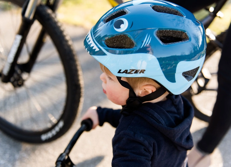 Kask rowerowy Lazer Pnut 2.0 Kids Shark