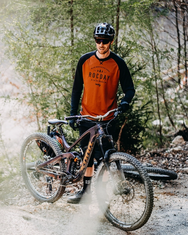 ROCDAY JERSEY PATROL czerwony